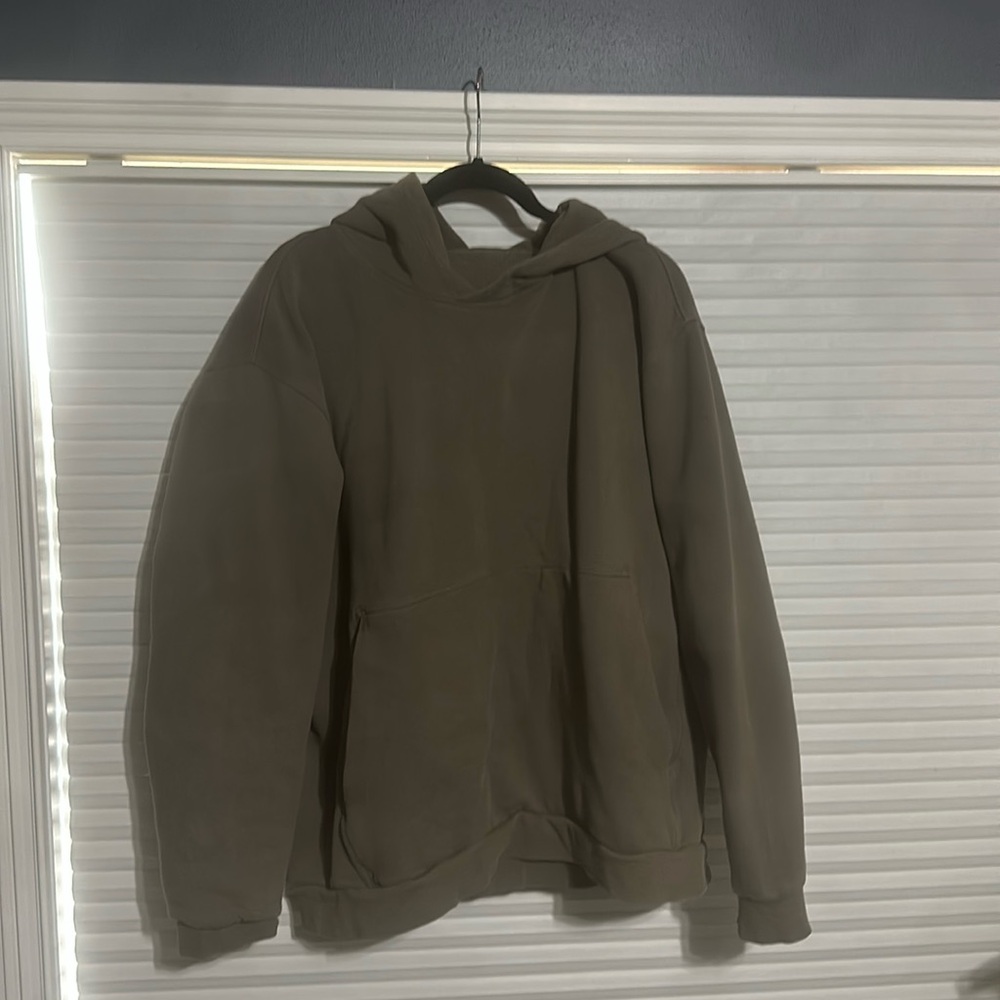 Lululemon steady state hoodie